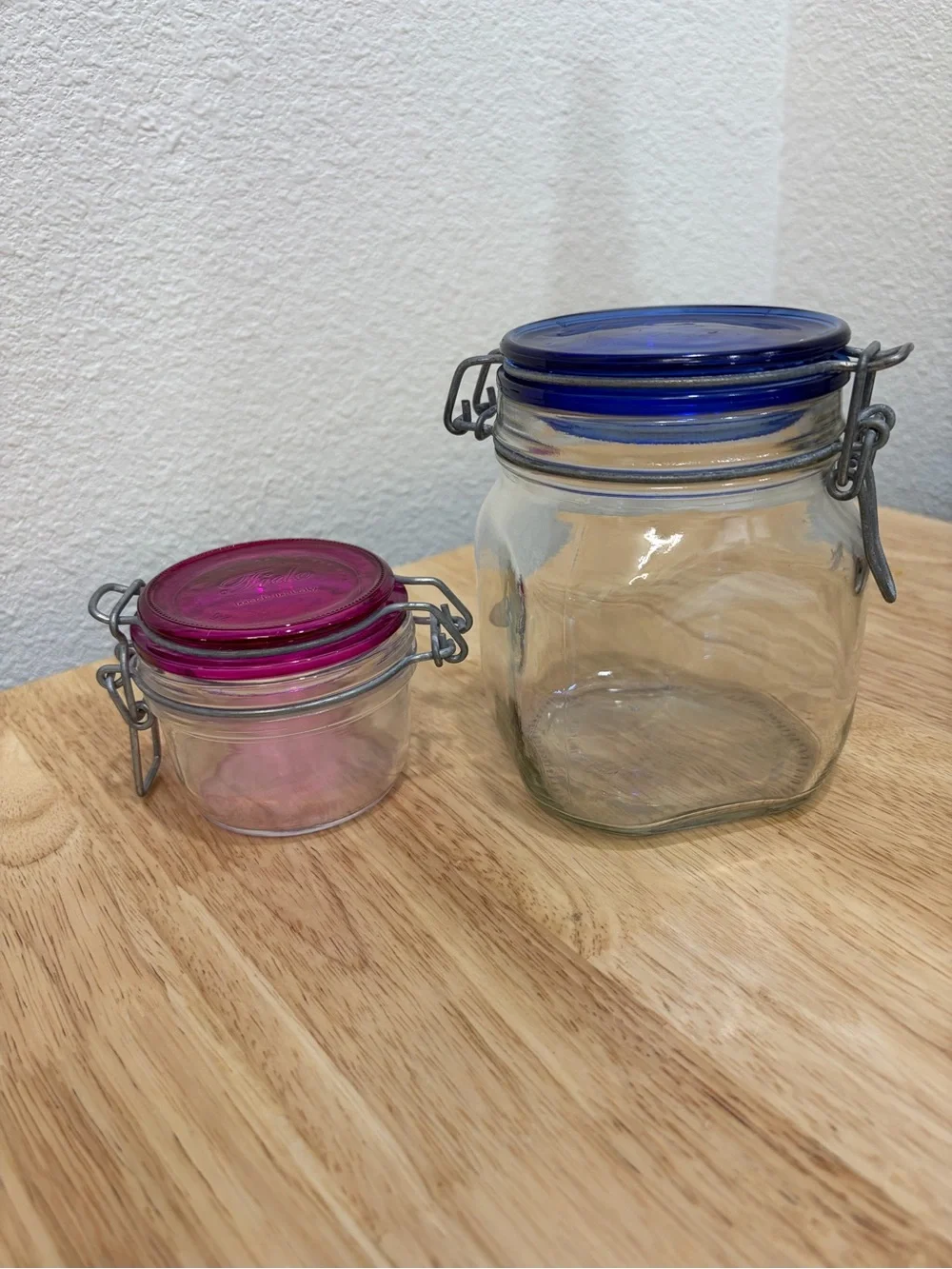 Bormioli Rocco Fido Italy Clear Glass Airtight Storage Jar Cobalt Blue 3/4L Pink